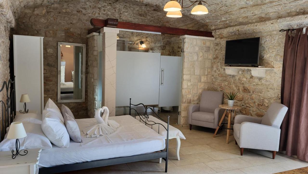 Stone House Apartments Didini Dvori 鲁巴达 外观 照片