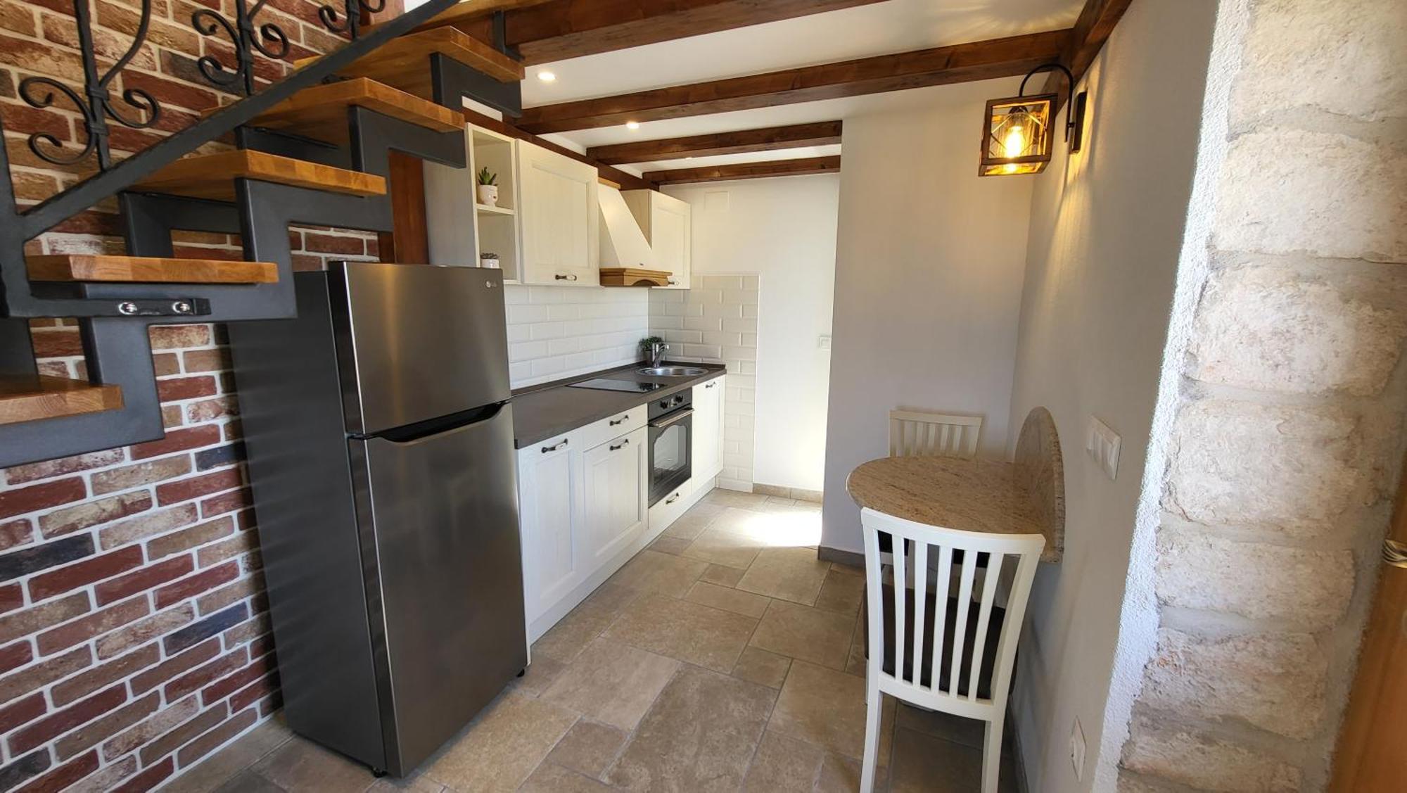 Stone House Apartments Didini Dvori 鲁巴达 外观 照片