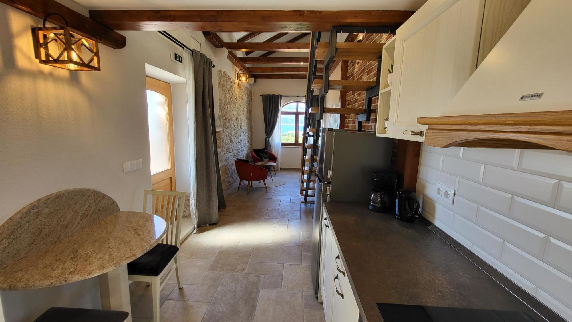 Stone House Apartments Didini Dvori 鲁巴达 外观 照片